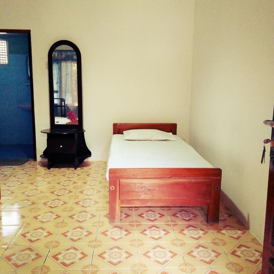 Shashini Beach Resort Arugam Bay Exterior photo